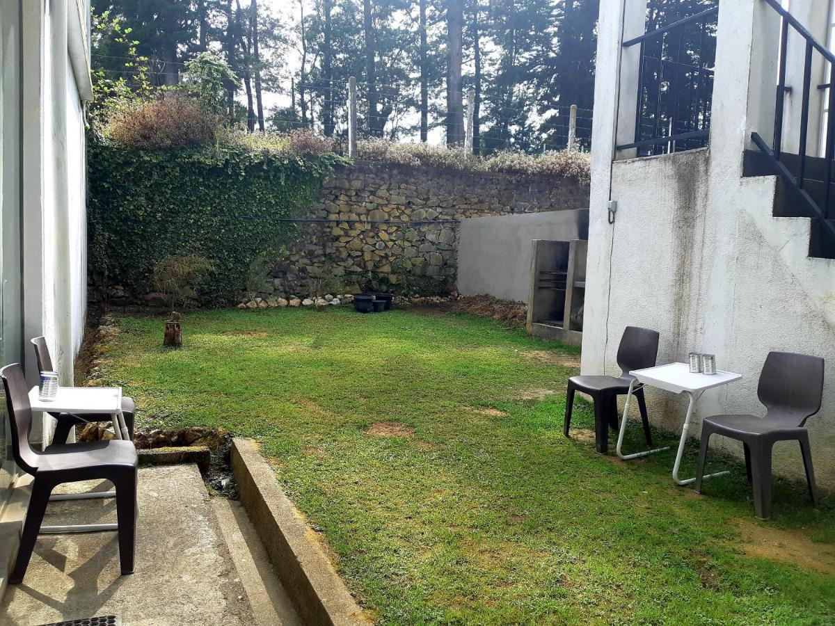 Siril Guesthouse Hostel Nuwara Eliya Esterno foto